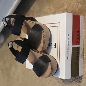 Pierre Dumas black wedge shoes size 6